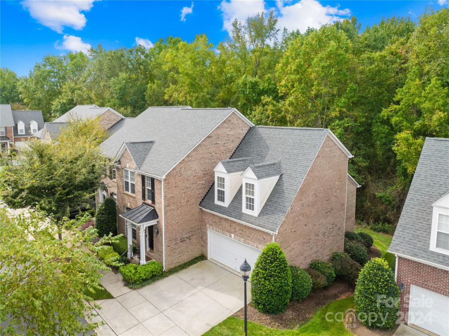 10320 Berkeley Pond Dr Charlotte, NC 28277