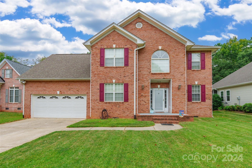 1512 The Crossing Rock Hill, SC 29732