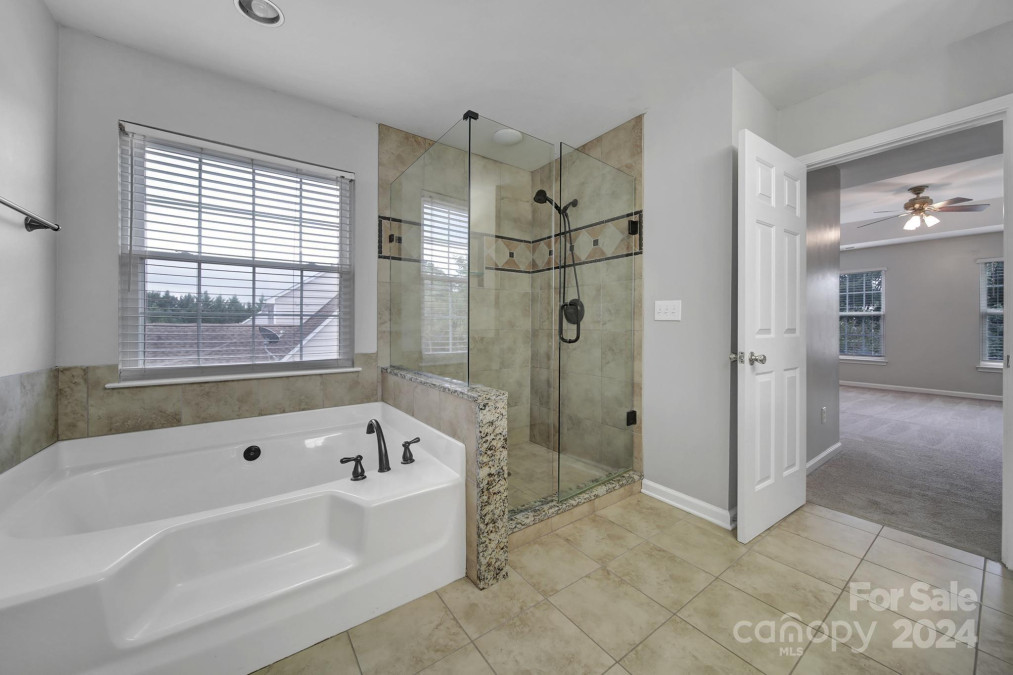 3909 Waters Reach Ln Indian Trail, NC 28079