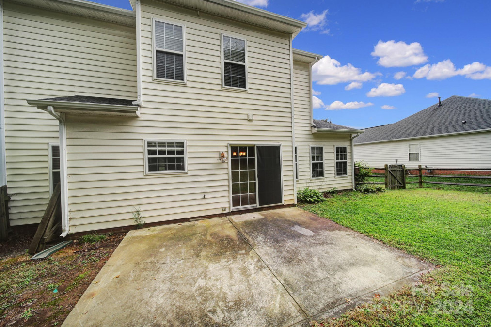 3909 Waters Reach Ln Indian Trail, NC 28079