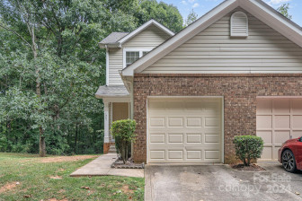 1201 Maple Shade Ln Charlotte, NC 28270