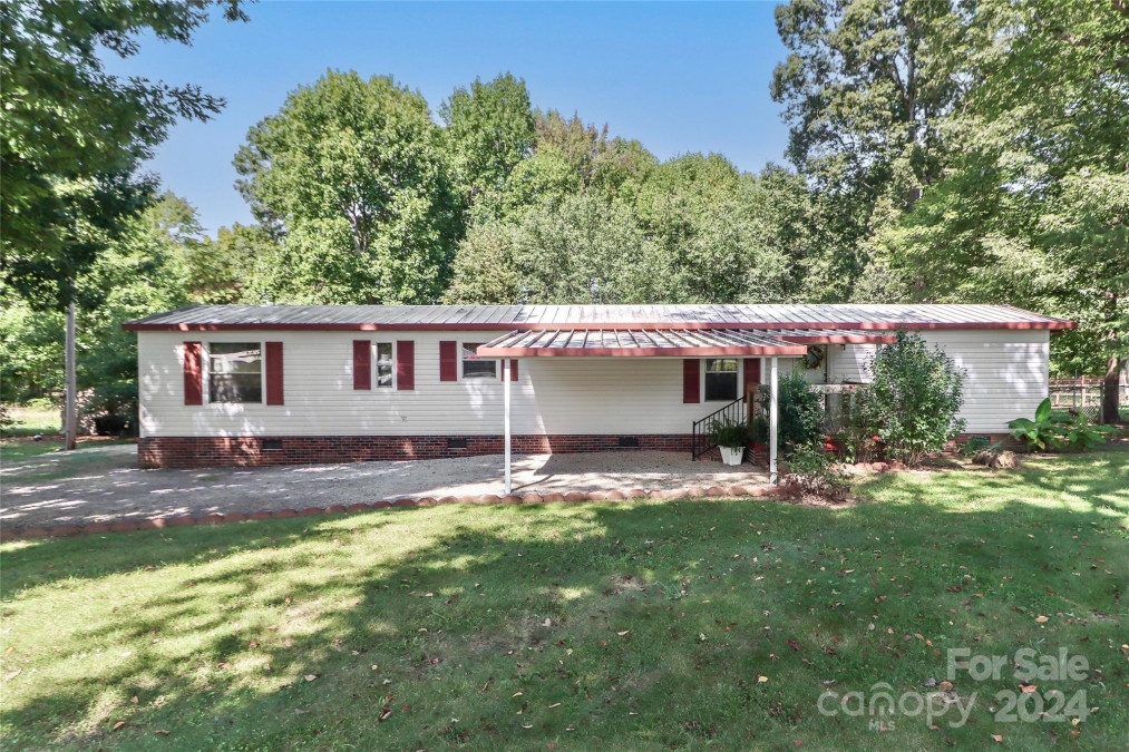 6423 Sherwood Ln Denver, NC 28037