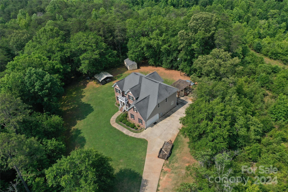 561 Ross Hill Rd Gaffney, SC 29341