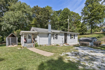 79 Prairie Ln Hendersonville, NC 28792