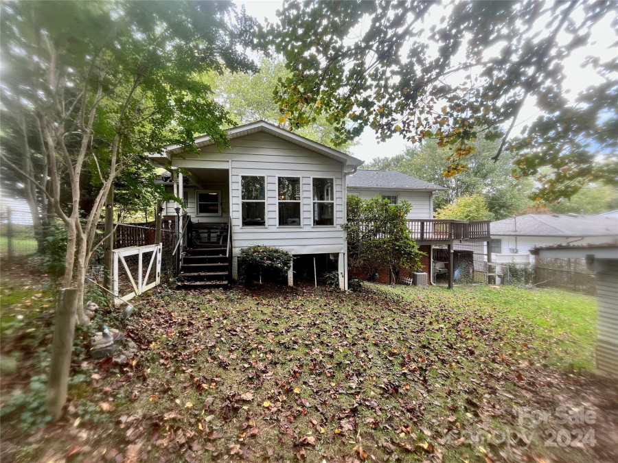 59 Skyview Ter Asheville, NC 28806