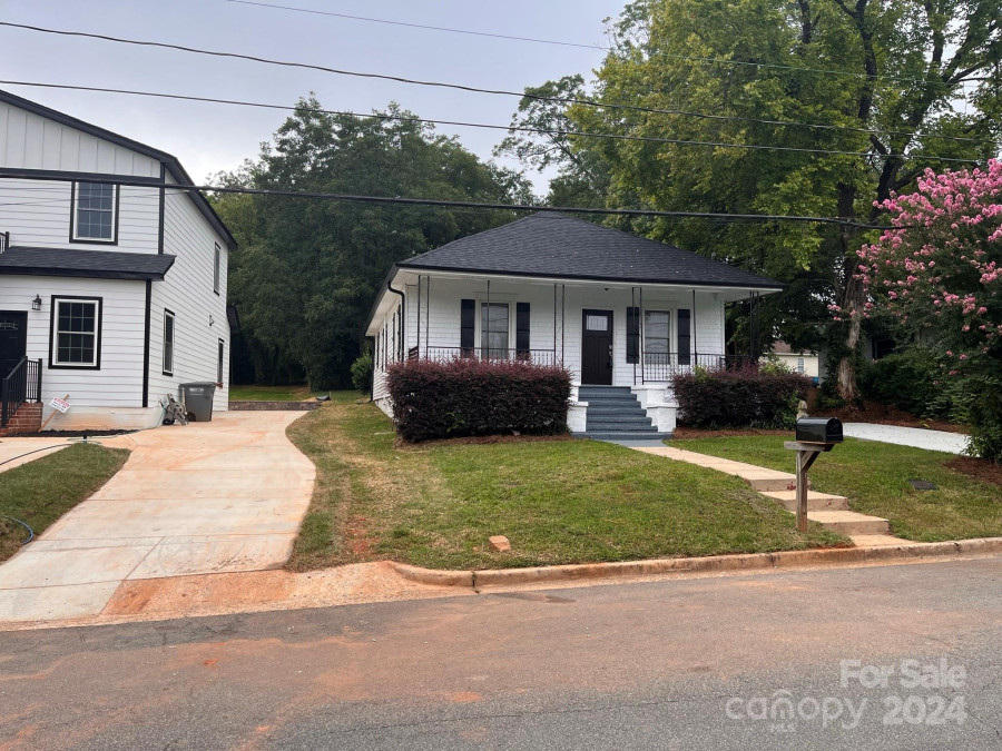 306 Sacco St Belmont, NC 28012