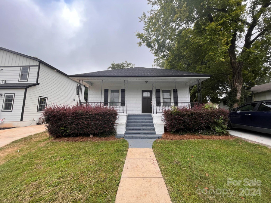 306 Sacco St Belmont, NC 28012