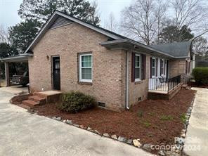 409 Arrowood Ave Lancaster, SC 29720