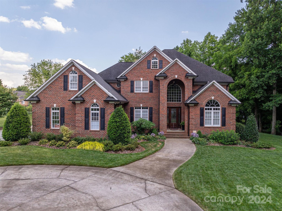 2840 Wheat Field Ct Lincolnton, NC 28092