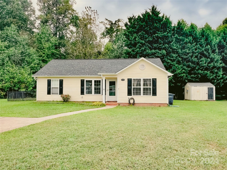 128 Gilcrest Ln Troutman, NC 28166