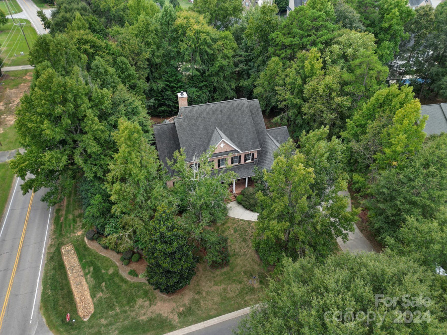 100 Mary Mack Ln Fort Mill, SC 29715