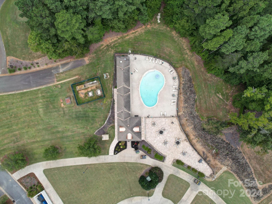 165 Old Harbor Dr Mount Gilead, NC 27306