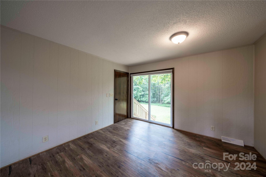 512 Reavis Rd, Harmony, NC 28634 MLS 4183276