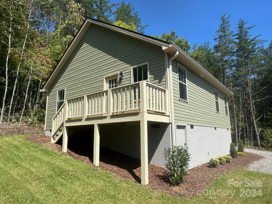 368 Genesis Cir Black Mountain, NC 28711