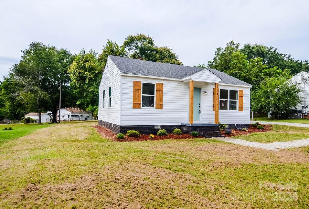 216 St Michael Ave Great Falls, SC 29055