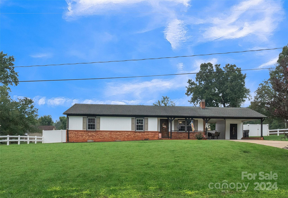 192 Dunlap Loop Statesville, NC 28625