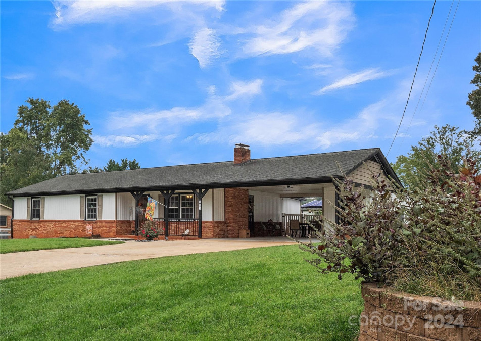 192 Dunlap Loop Statesville, NC 28625