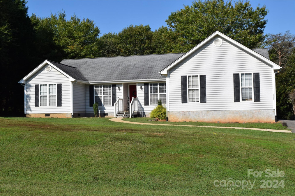 135 Brandywine Loop Statesville, NC 28677