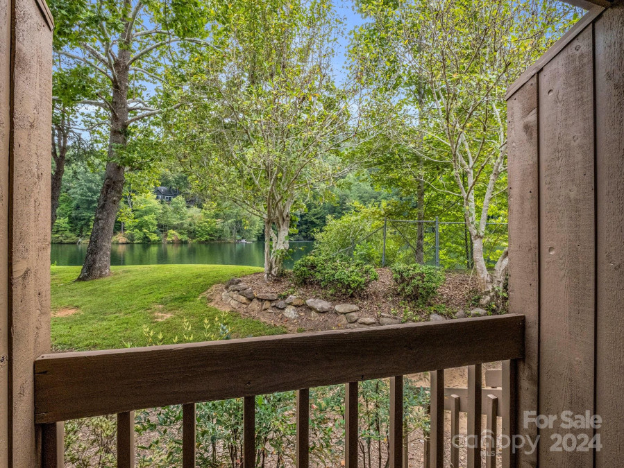 147 West Lake Dr Lake Lure, NC 28746