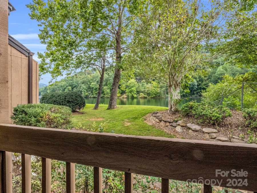 147 West Lake Dr Lake Lure, NC 28746