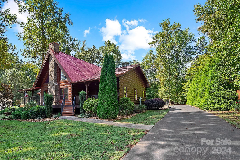 303 Lakeview Rd Mocksville, NC 27028