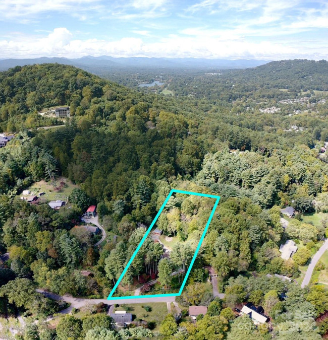 11 Spring Cove Rd Asheville, NC 28804