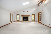 11 Spring Cove Rd Asheville, NC 28804