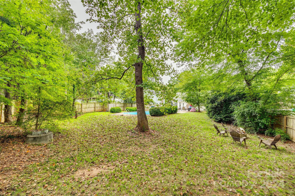 4428 Hounds Run Dr Matthews, NC 28105