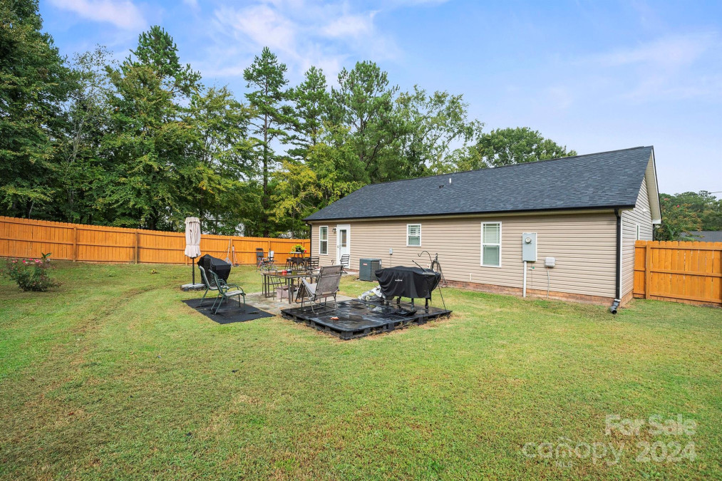 1723 Johnson St Albemarle, NC 28001