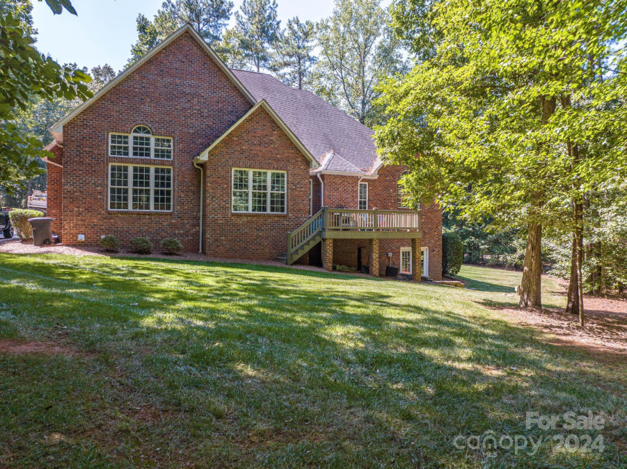 4095 Whim Shaft Dr Lincolnton, NC 28092