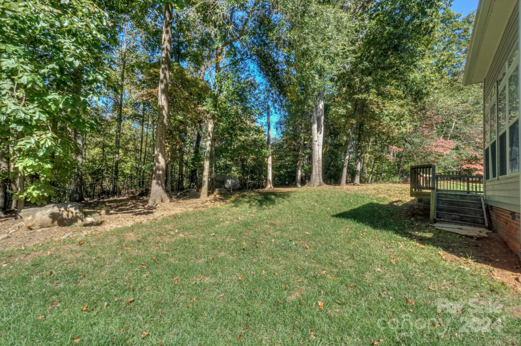 132 Monument Ct Mooresville, NC 28115