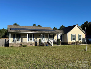 2373 Peach Orchard Rd Jefferson, SC 29718