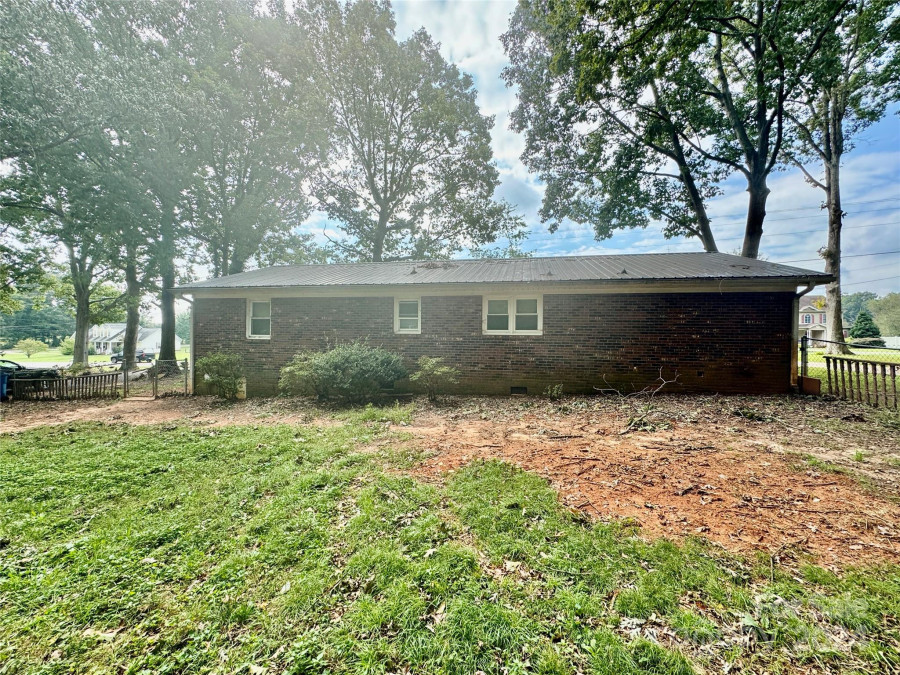 207 Jane Sowers Rd Statesville, NC 28625