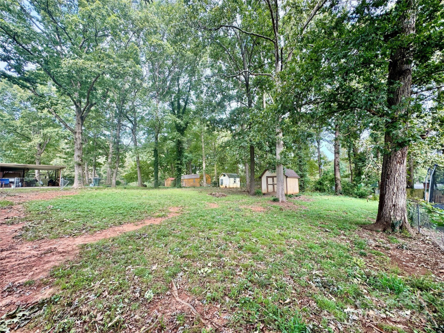 207 Jane Sowers Rd Statesville, NC 28625