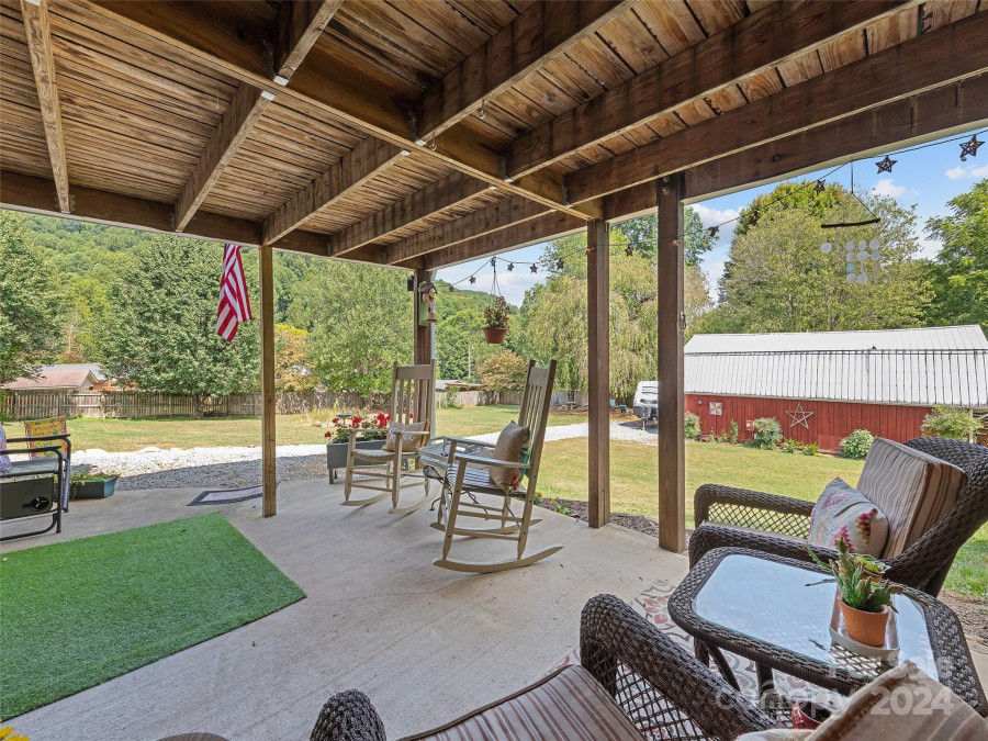 45 Boulder Dr Waynesville, NC 28786