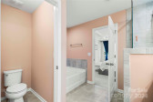 11105 Chalkbark Ln Charlotte, NC 28262