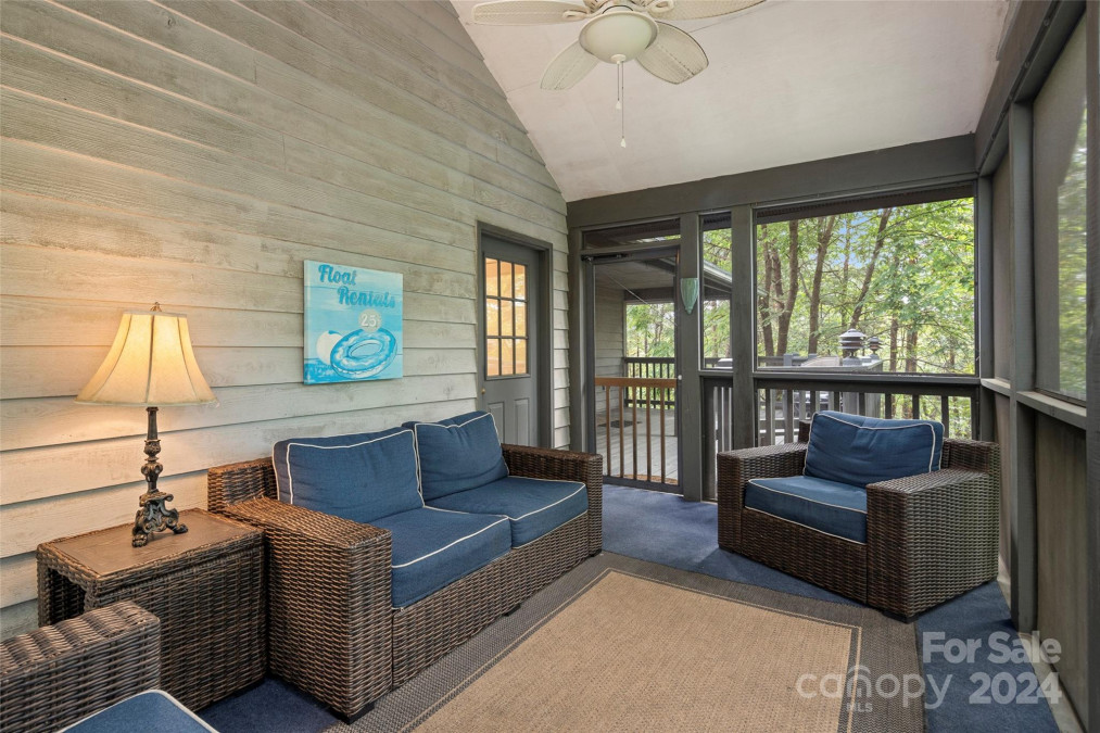 212 Ridgeway Rd Lake Lure, NC 28746