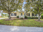 4 Charles Ln Hendersonville, NC 28792