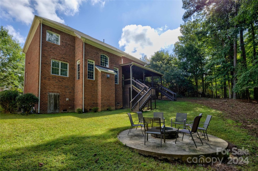 16431 Crystal Downs Ln Charlotte, NC 28278