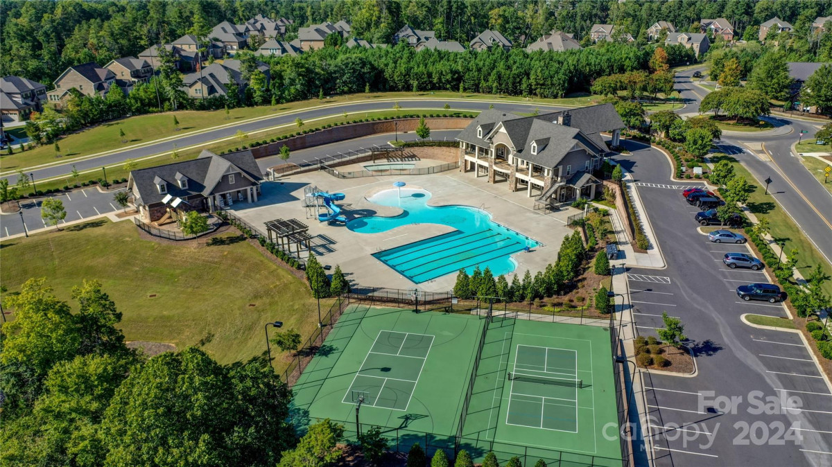 16431 Crystal Downs Ln Charlotte, NC 28278