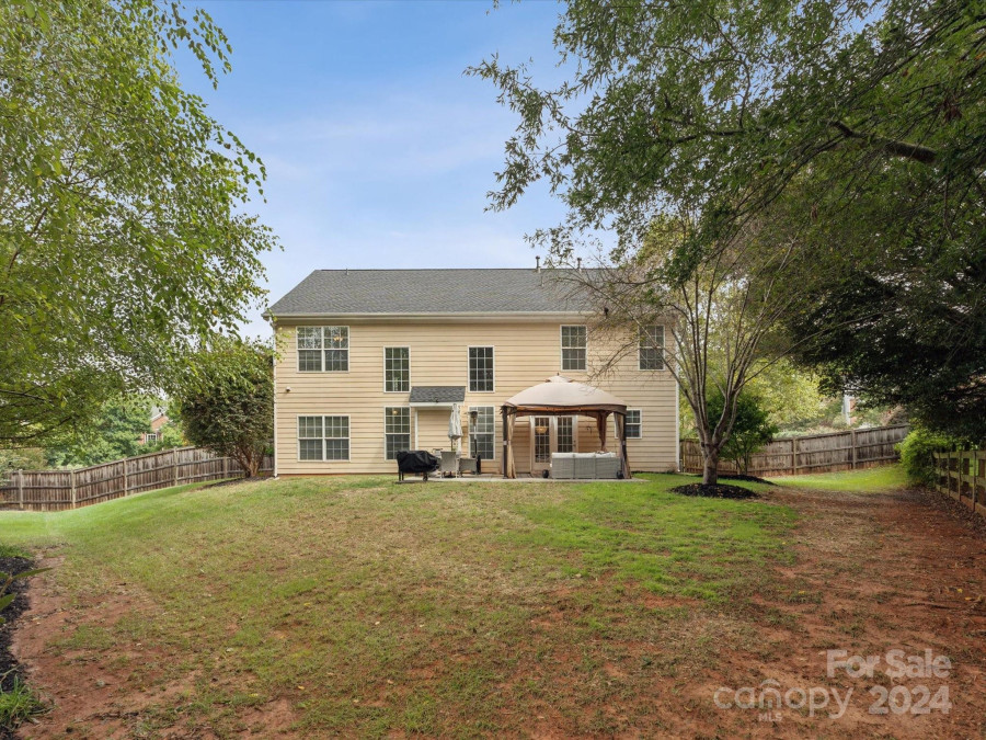 1106 Deep Hollow Ct Waxhaw, NC 28173