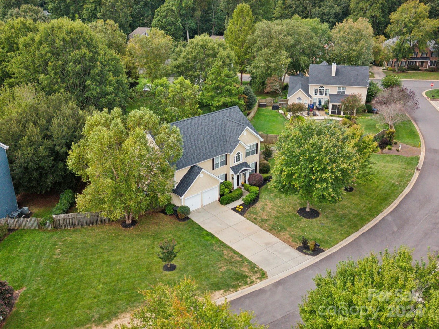 1106 Deep Hollow Ct Waxhaw, NC 28173