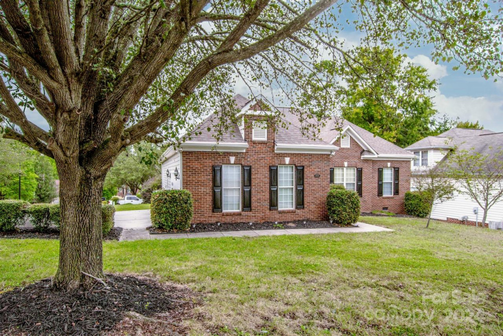 10705 Hellebore Rd Charlotte, NC 28213