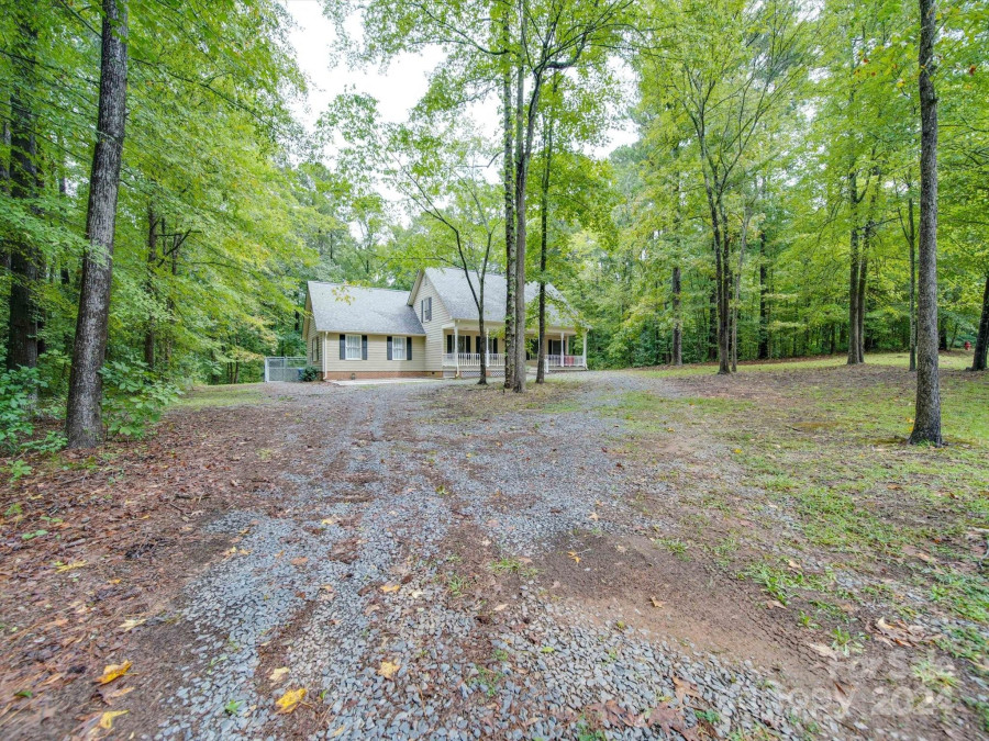 139 Highland Woods Dr Wadesboro, NC 28170