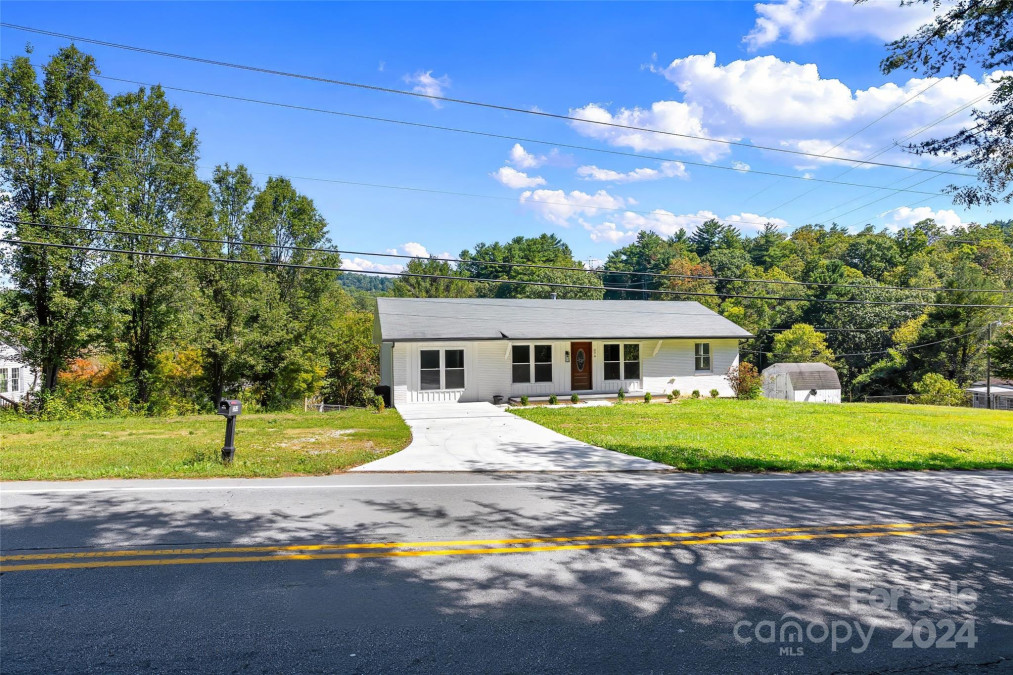 374 Mills Gap Rd Fletcher, NC 28732