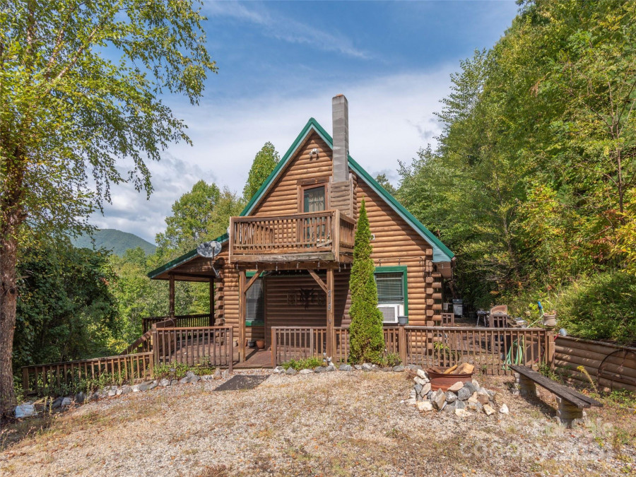 218 Crosspatch Dr Bryson City, NC 28713