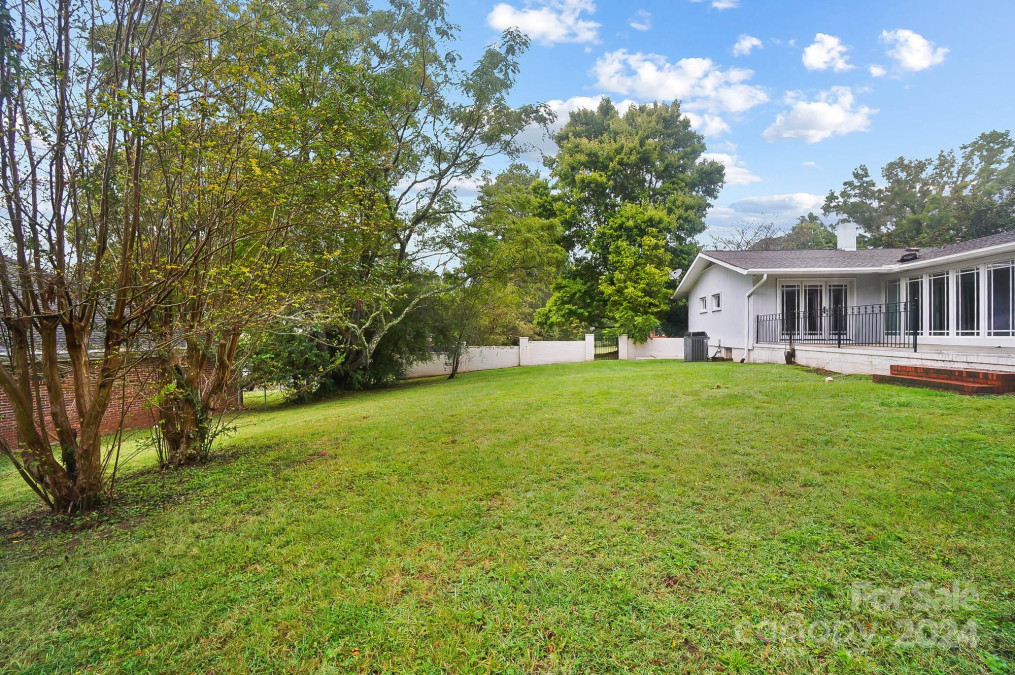 107 Ridge Ave Clover, SC 29710