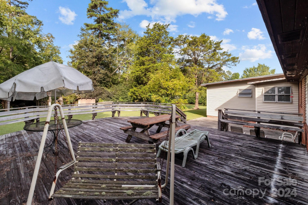 305 Park Ave Granite Quarry, NC 28146