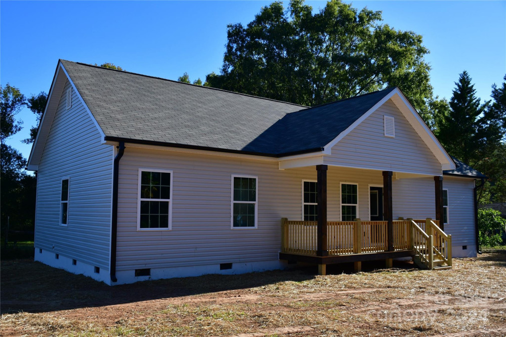 506 Thomas St Marshville, NC 28103