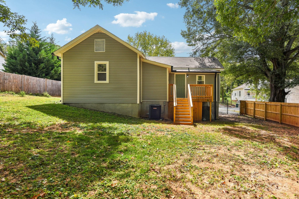 302 Spring St Union, SC 29379